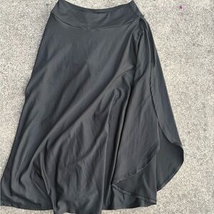 Elegant Black Midi Skirt